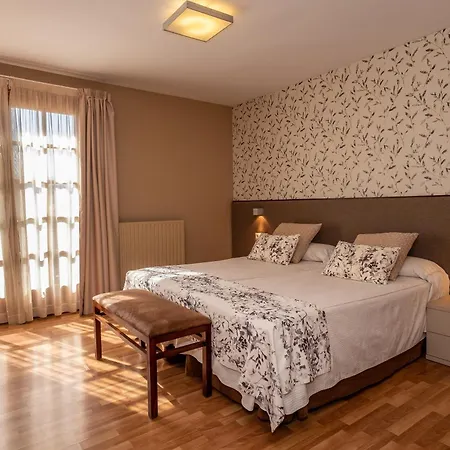 Esquirol (adults Only) Hotel Llivia