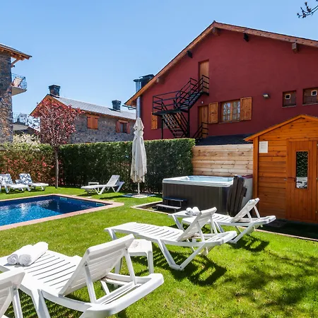 Esquirol (adults Only) 2* Llivia
