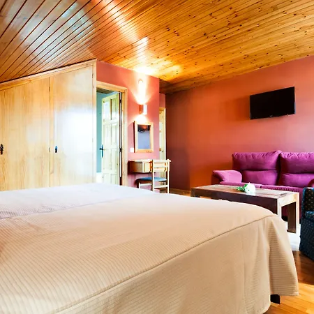 Esquirol (adults Only) 2* Llivia