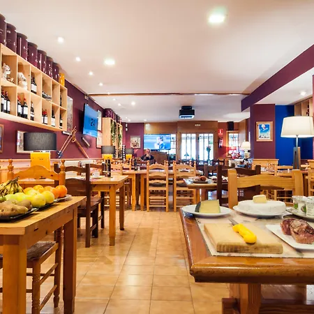 Esquirol (adults Only) Llivia