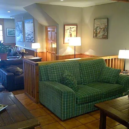Esquirol (adults Only) 2*