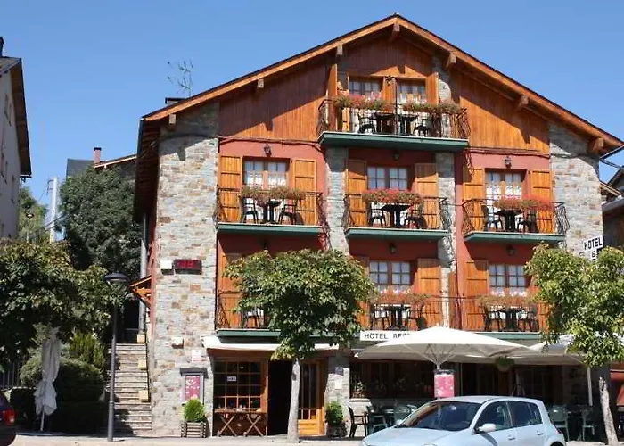 Esquirol (adults Only) Hotel 2*